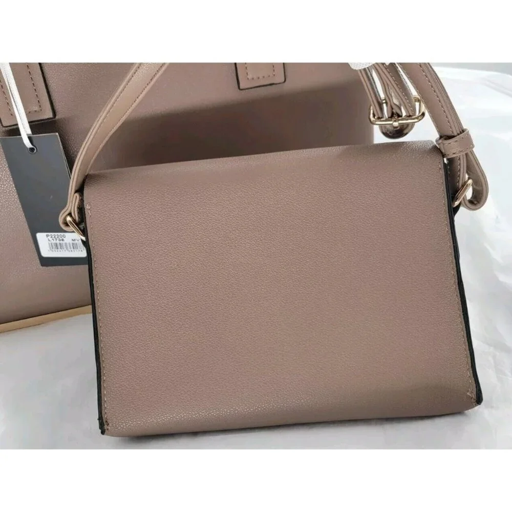 La Terre Fashion Vegan‎ Woman's 2 In 1, Blush With Good Trim, Medium Size